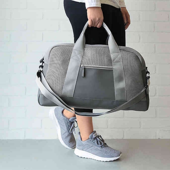 DSW Handbags - NWT DSW Gray Mesh Duffle Bag